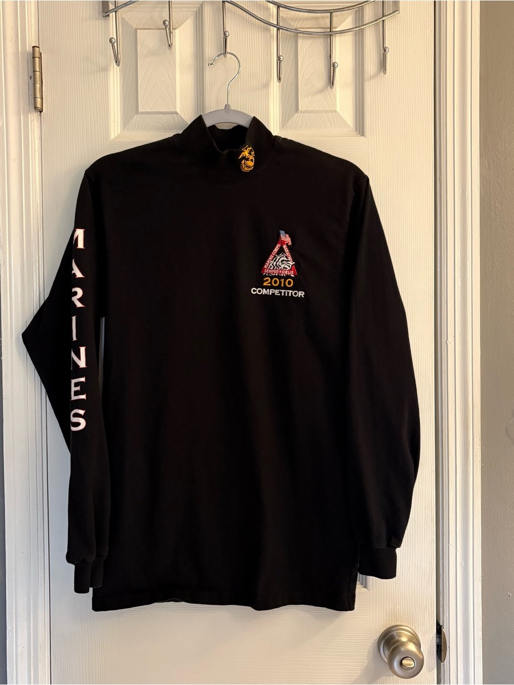 Marine Corps Marathon Vintage 2010 Competitor Black Long Sleeve Shirt Sz Small.